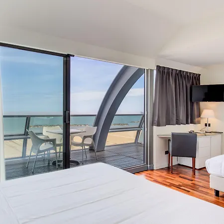 Hotel Kursaal 4*