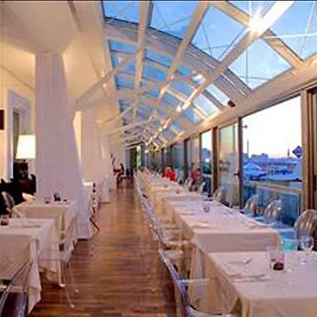 Kursaal Otel 4*